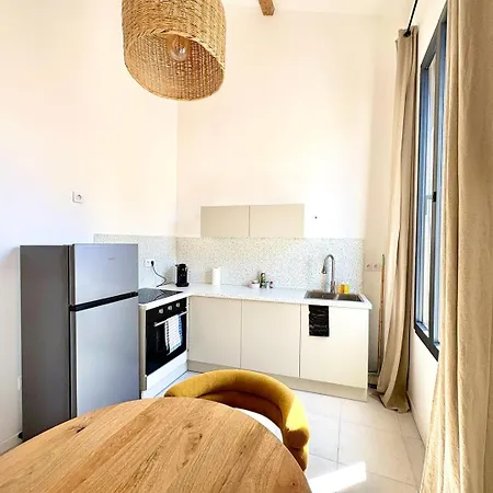 Le Luma, Spacieux T3 - 6 Pers, Centre Nimes, Clim Appartement Nîmes