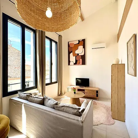 Le Luma, Spacieux T3 - 6 Pers, Centre Nimes, Clim *